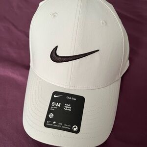 Nike White Club Hat with Black Logo